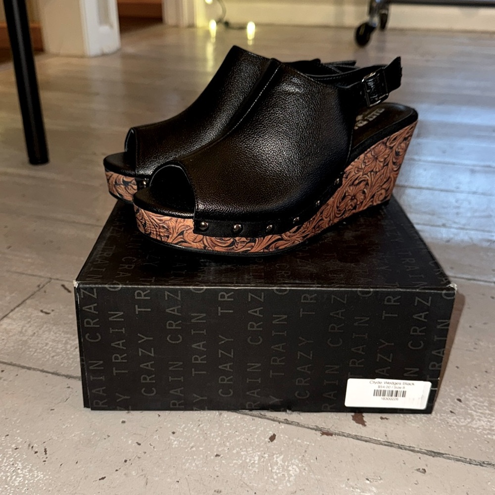 Size 8 Crazy Train Black Wedge